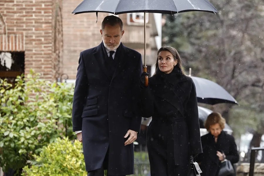 Los reyes de España visitarán mañana la zona del accidente de trenes