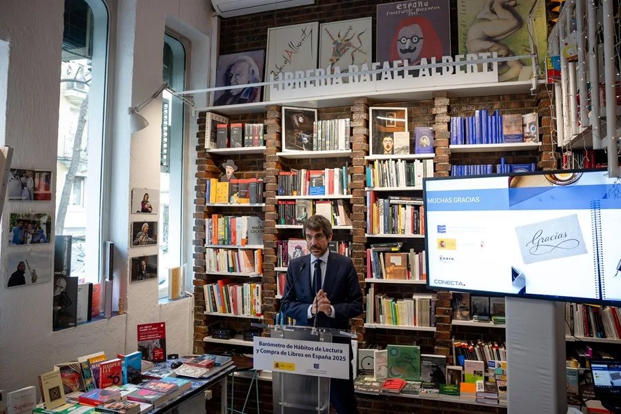 El ministro de Cultura, Ernest Urtasun 