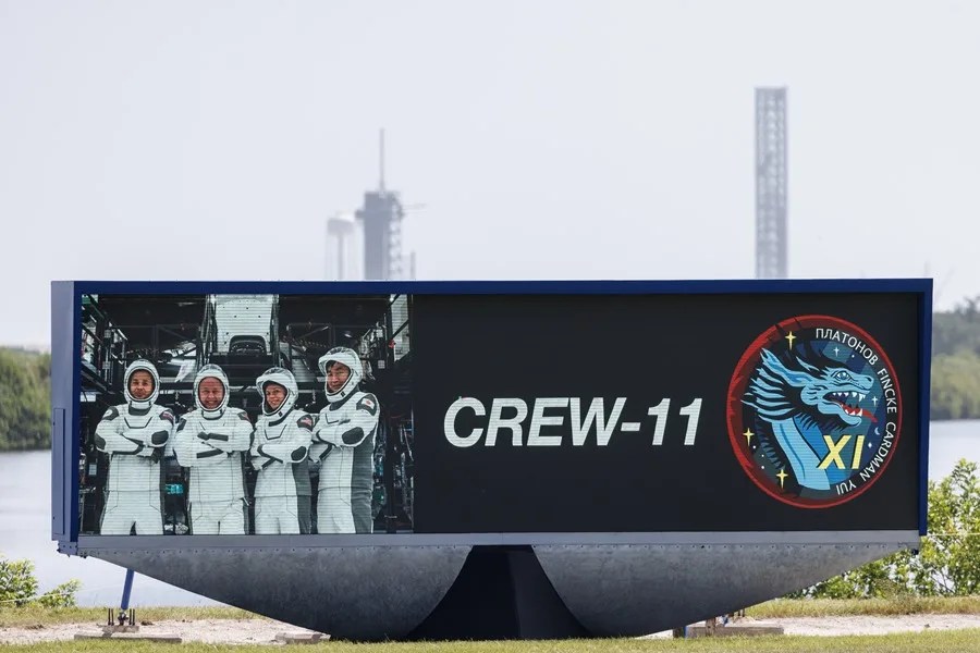 NASA Crew-11