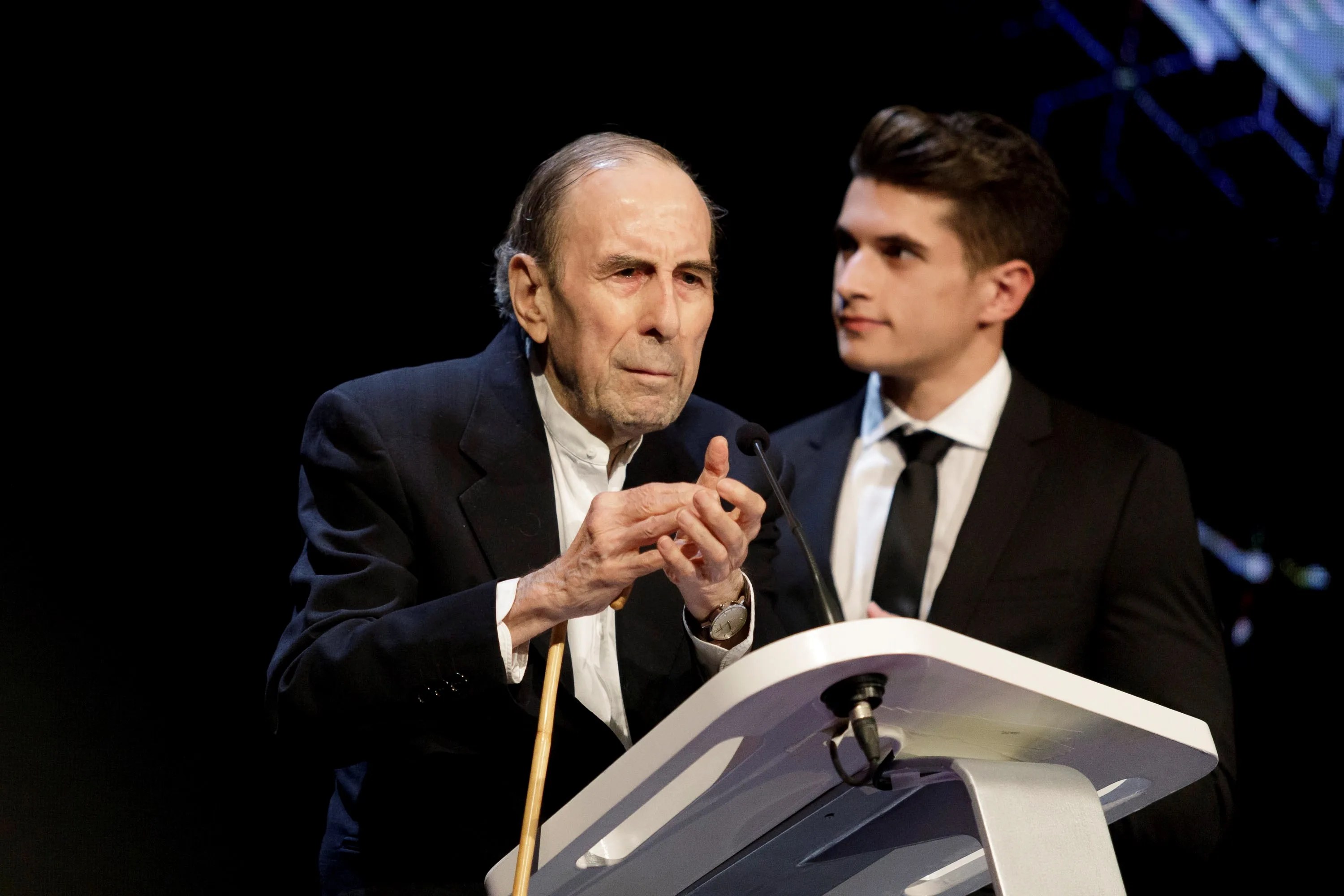 Foto del artista Cristino de Vera tomada el 9 de octubre de 2019, cuando recibió este miércoles el Premio Taburiente en Santa Cruz de Tenerife. EFE/Ramón de la Rocha