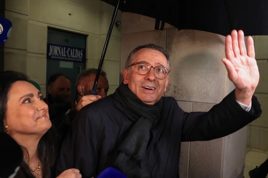 El exministro Seguro gana las presidenciales en Portugal frente al ultraderechista Ventura