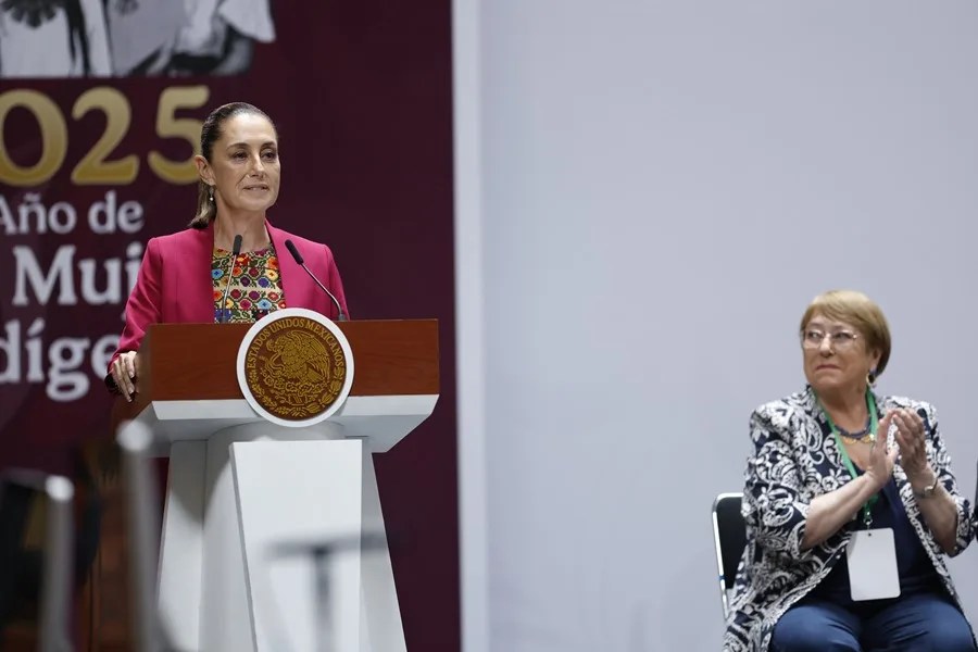 La presidenta de México remarca su apoyo a Michelle Bachelet para dirigir la ONU: "Ya toca una mujer"