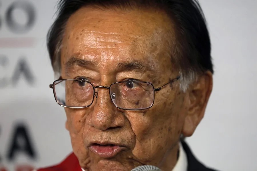 El nuevo Gobierno de Perú dice que no dará indultos, tras el pedido del expresidente Pedro Castillo