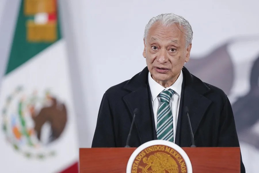 México dice que envía "muy poquito" petróleo a Cuba, solo 496 millones de dólares en 2025