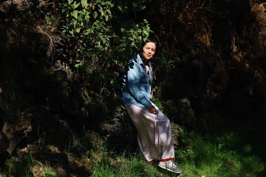 Frida Kahlo, “la explosión feminista y antifascista” analizada en un ensayo de la curadora Helena Chávez