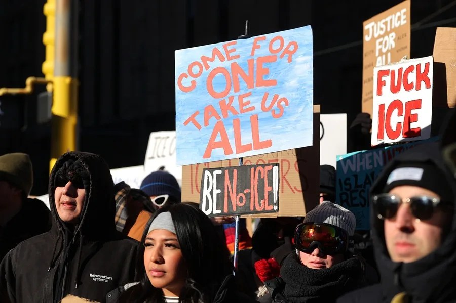 Médico forense de Mineápolis declara la muerte de Alex Pretti como un homicidio