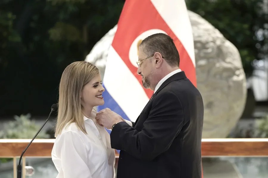 La presidenta electa de Costa Rica es nombrada ministra de Presidencia para agilizar la transición
