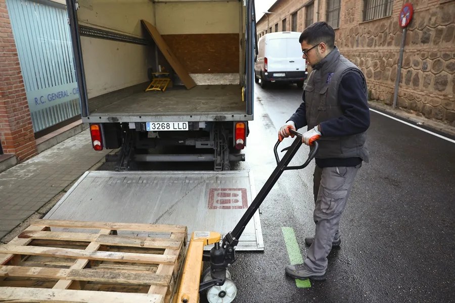 ata critica alza salario minimo