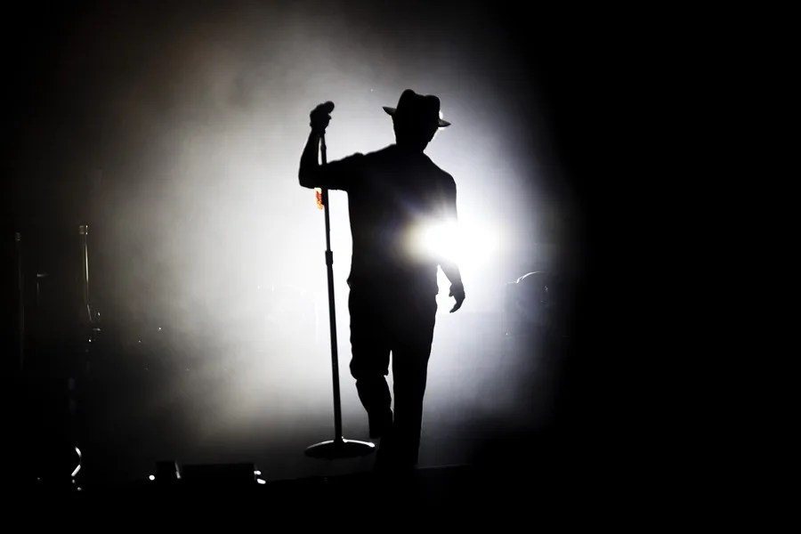 BRUNO MARS NUEVO ALBUM