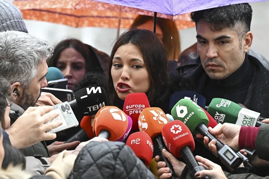 La actriz Elisa Mouliáa