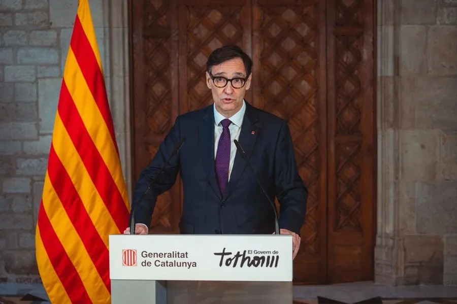 El presidente de la Generalitat, Salvador Illa, durante una declaración institucional