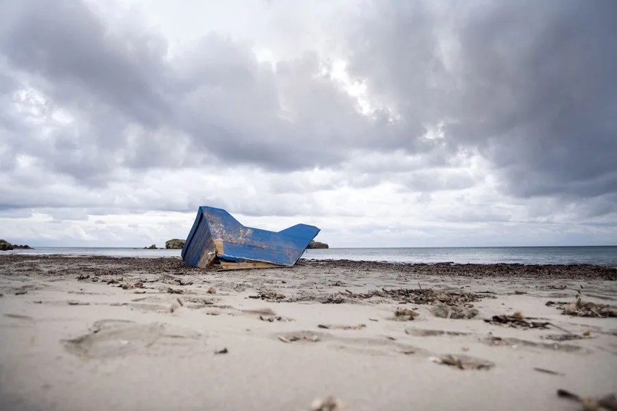 Imagen de archivo de una patera abandonada en Baleares.