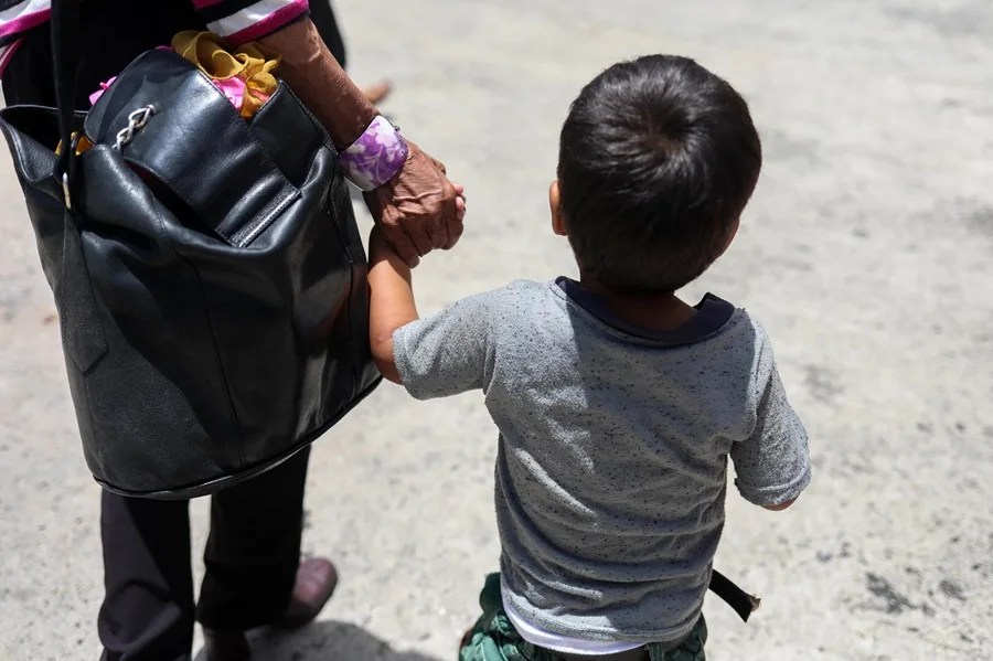 IMPUESTO ULTRARRICOS CRIANZA