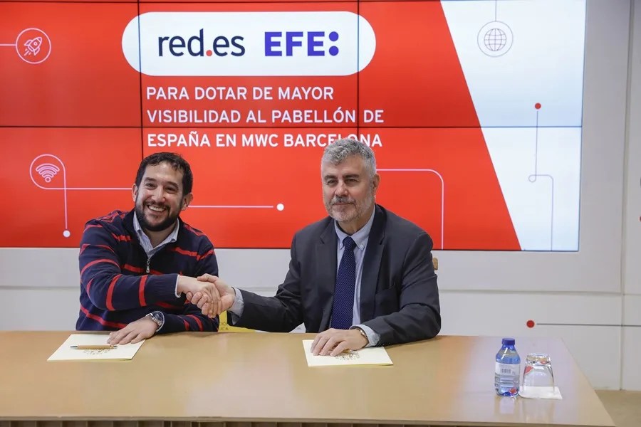 RED. ES EFE PABELLON CONGRESO MOVILES