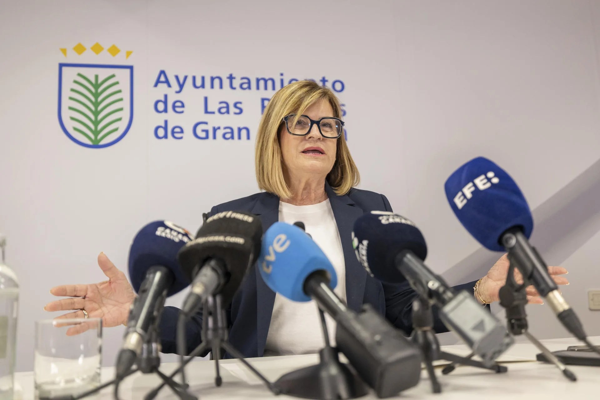 Foto de archivo de Inmaculada Medina, tomada el día que renunció a todos sus cargos en el Ayuntamiento de Las Palmas de Gran Canaria. EFE/Quique Curbelo