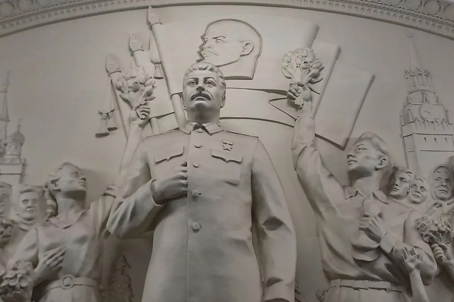 RUSIA RODAJE PELICULA STALIN