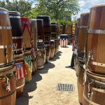 Fotografía que muestra tambores en el XIV Encuentro de Tambores, celebrado en la Plaza Antonio R. Barceló este domingo, en Santurce (Puerto Rico). EFE/ Jorge Muñiz