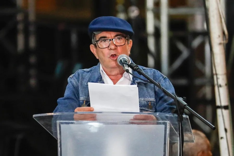 Los exjefes de las FARC reconocen su responsabilidad por reclutar menores durante el conflicto en Colombia