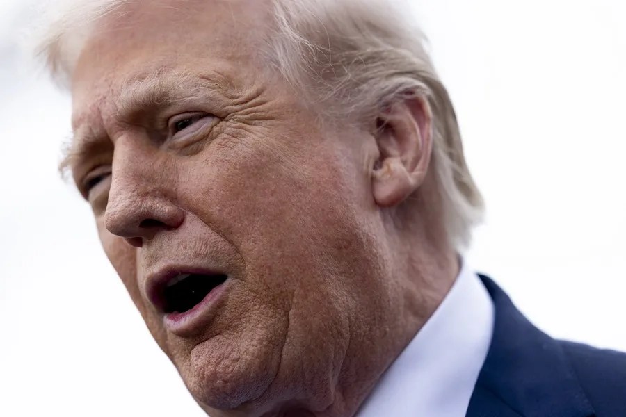 Trump pide no negociar con los demócratas hasta que aprueben la ley de identificación electoral