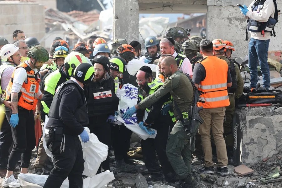 La repuesta de Irán a los ataques suma víctimas en la región