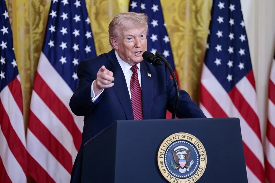 Trump afirma que un diálogo con Irán es "posible" pero que "depende de los términos"