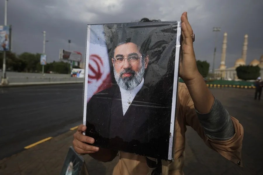 Trump afirma que Mojtaba Jameneí podría estar muerto y que no sabe quién gobierna Irán