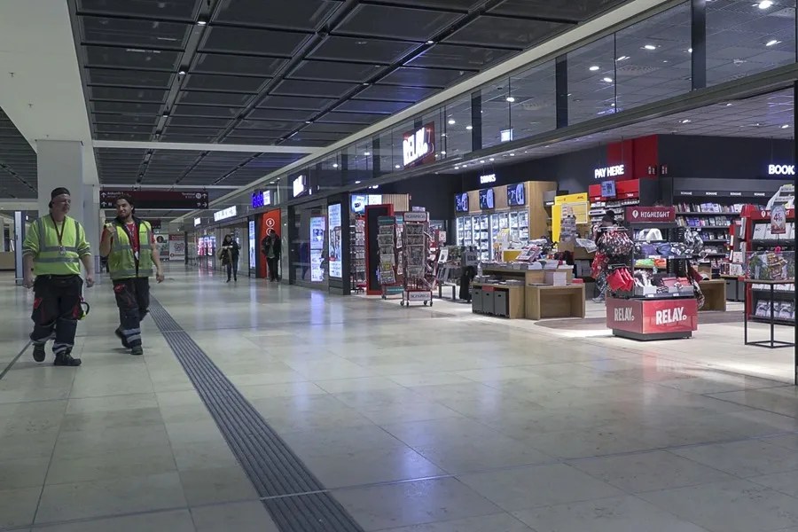 HUELGA AEROPUERTO BERLIN