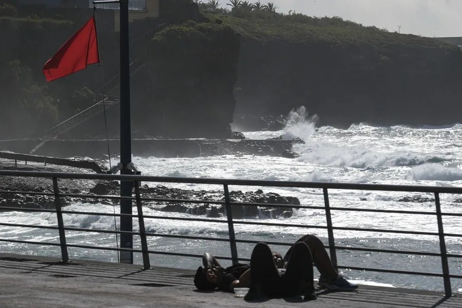 Tiempo revuelto en La Laguna (Tenerife).