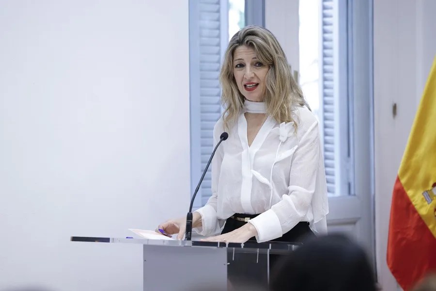 CEOE REUNION DEMOCRAC IA EMPRESAS