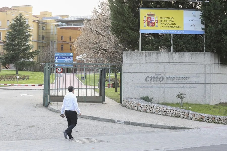 Acceso al Centro Nacional de Investigaciones Oncológicas (CNIO).