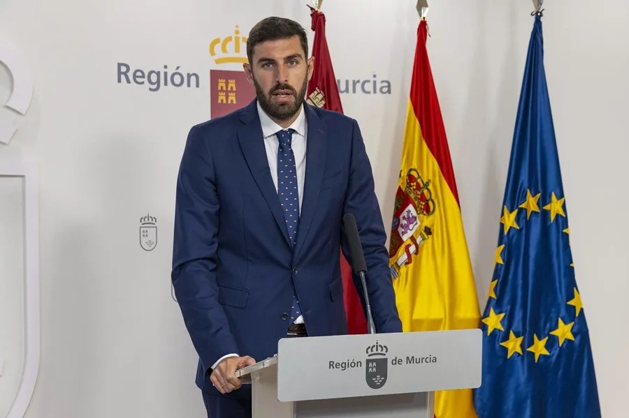 VOX EXPULSA LIDER MURCIA