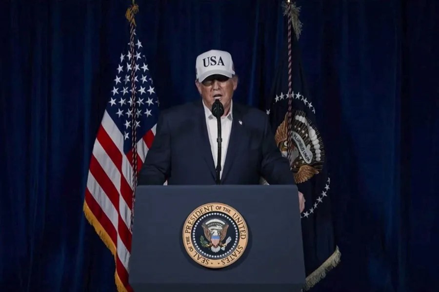 Captura de vídeo extraída de la Cuenta de Truth Social del presidente de EE.UU, Donald Trump