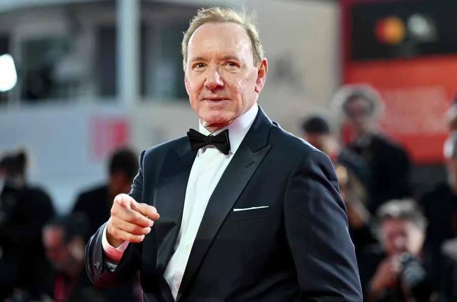 KEVIN SPACEY AGRESION SEXUAL