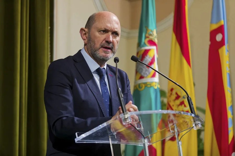 El presidente de la Real Federación Española de Fútbol (RFEF), Rafael Louzán
