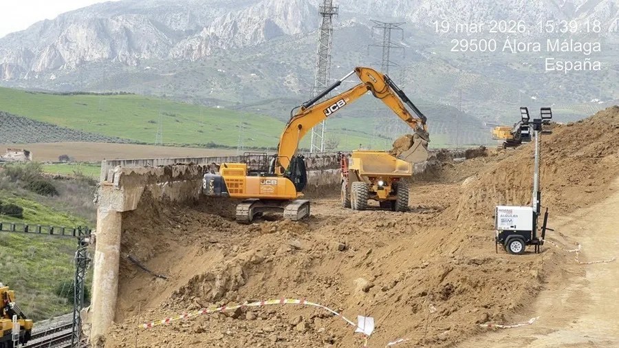 ministro Óscar Puente obras AVE Málaga