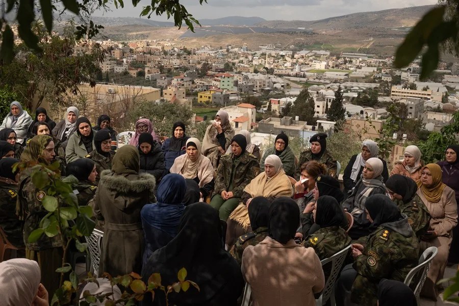 Uno de los velatorios por la familia Bani Odeh tras el asesinato a manos de la policía israelí de cuatro de sus miembros: Ali (37) y Waad (35) y sus hijos Otman (7) y Mohamed (5).
