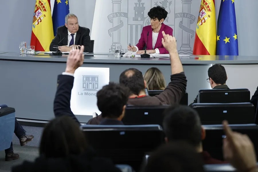 La ministra Portavoz, Elma Saiz