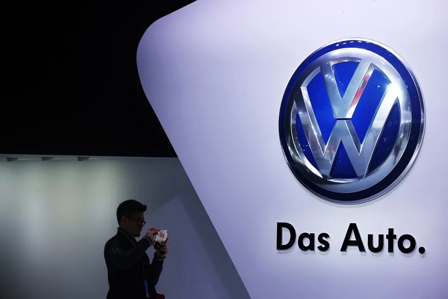 VOLKSWAGEN REDUCE BENEFICIO