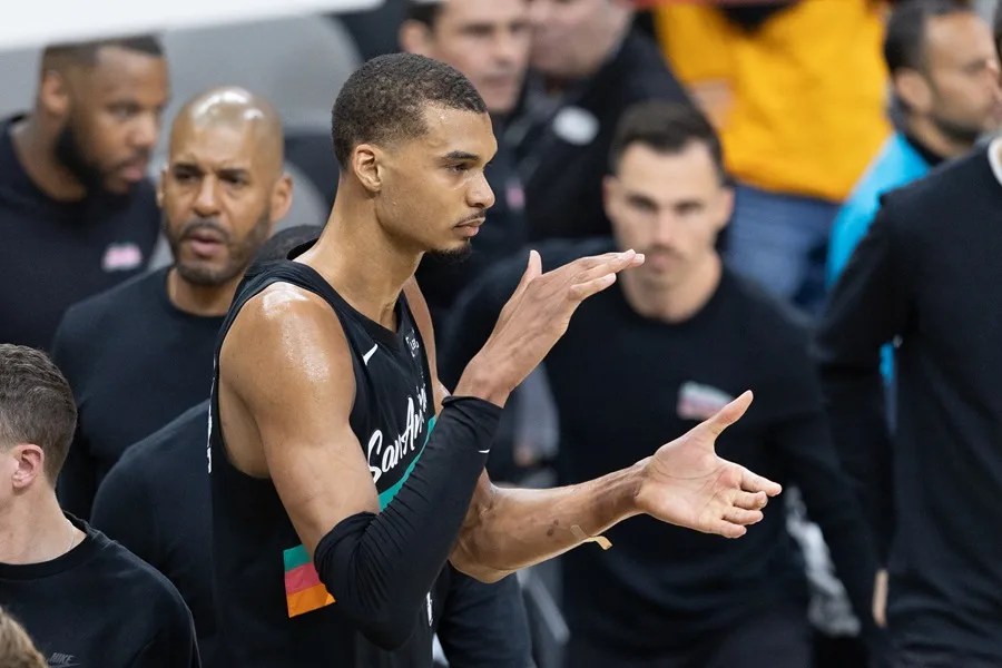 Wembanyama elegido 'Defensa del Año' en la NBA