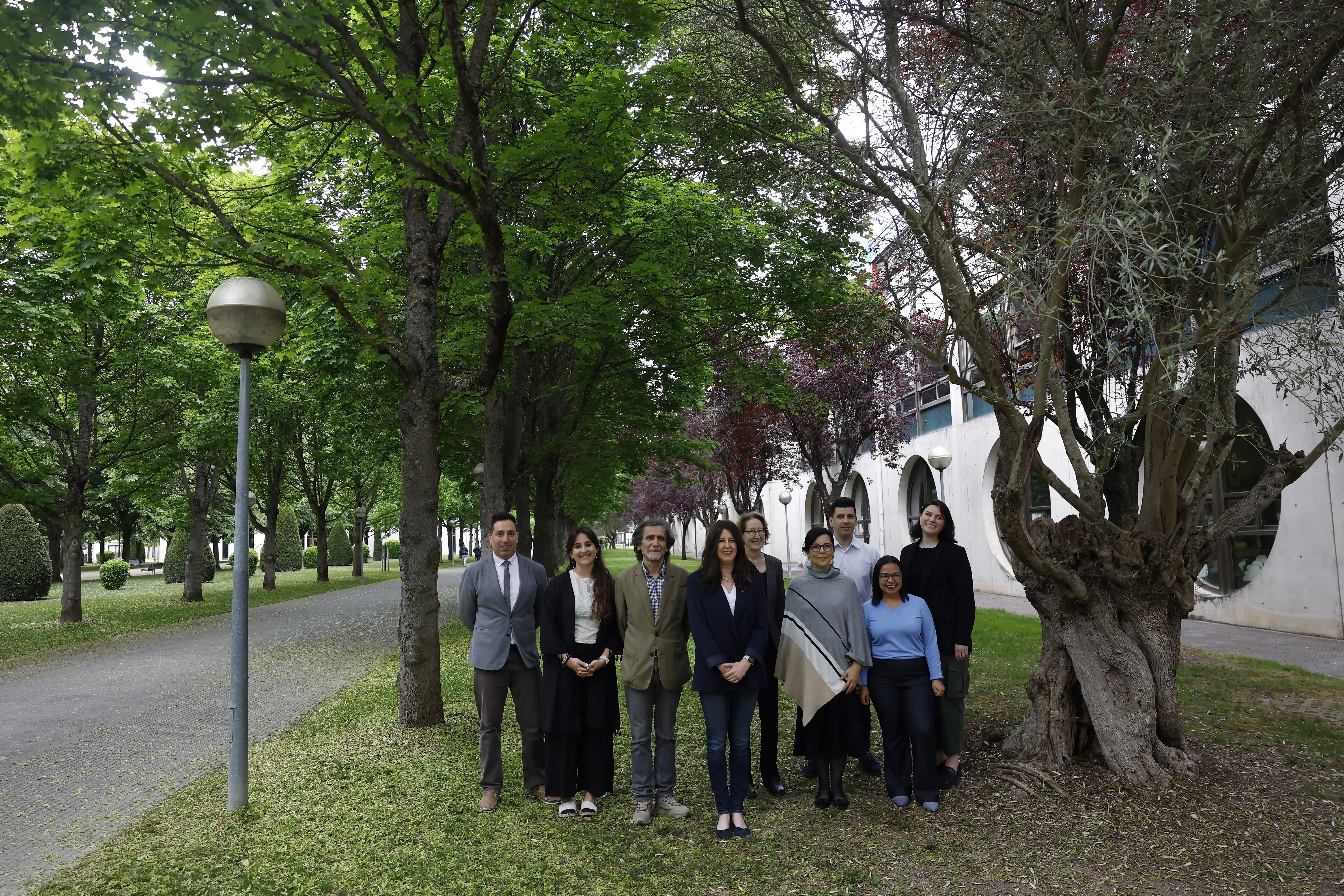 Imagen de varios ponentes de las Jornadas internacionales ‘Inteligencia Artificial e Investigación Social: enfoques innovadores para el análisis de formas de antagonismo’ que se celebran en la UPNA