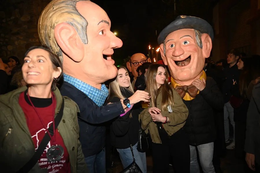 Un momento del tradicional ´Entierro de Genarín