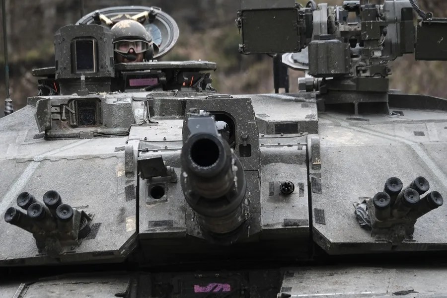 Europa y Asia impulsan el gasto militar mundial pese a menor inversión estadounidense