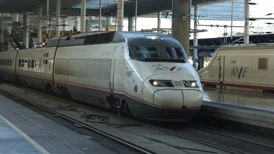 RETRASOS TRENES MADRID ANDALUCIA