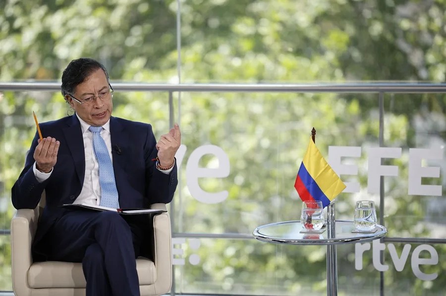 l presidente colombiano Gustavo Petro durante el programa 'Desayuno con RTVE y la Agencia de Noticias EFE'