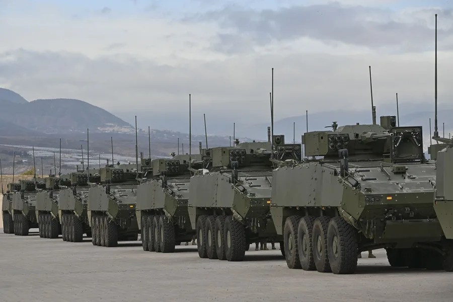 Vehículos de Combate sobre Ruedas (VCR) 8x8 'Dragón