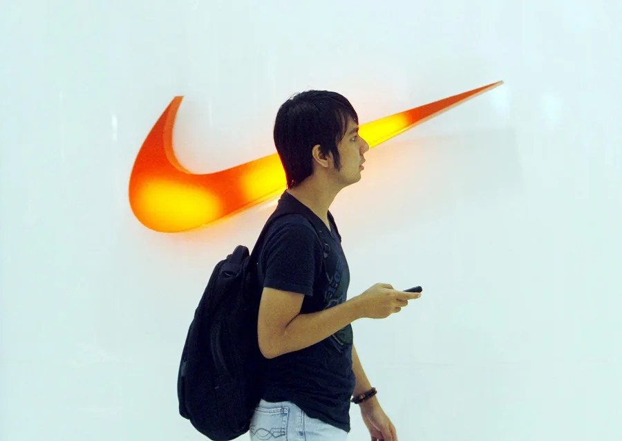 NIKE DESPIDOS AREA TECNOLOGICA