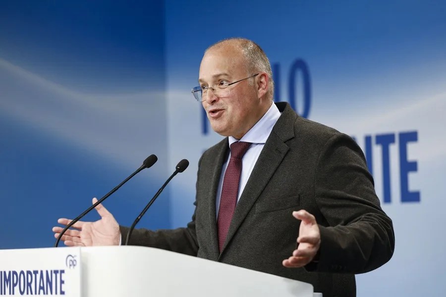 PP regularización inmigrantes