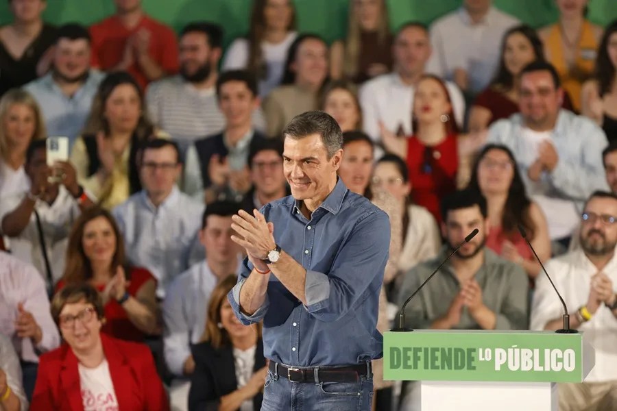 SANCHEZ CRITICA PACTOS PP VOX