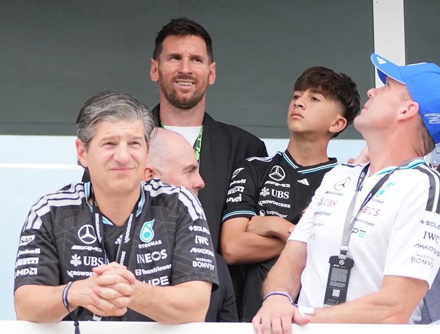 Messi asiste al GP de Miami