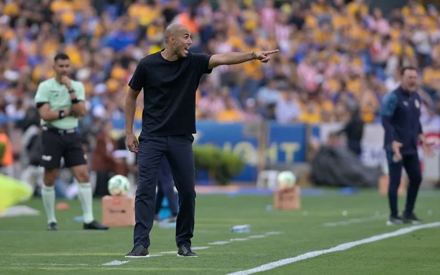 El argentino Pizarro dice que la autocrítica fortaleció a Tigres para la final de Concacaf
